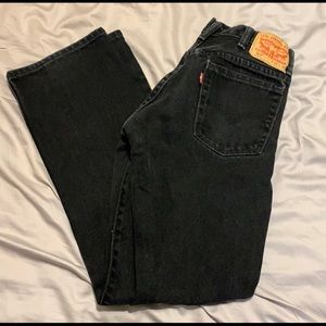 Worn once black Levi mom jeans